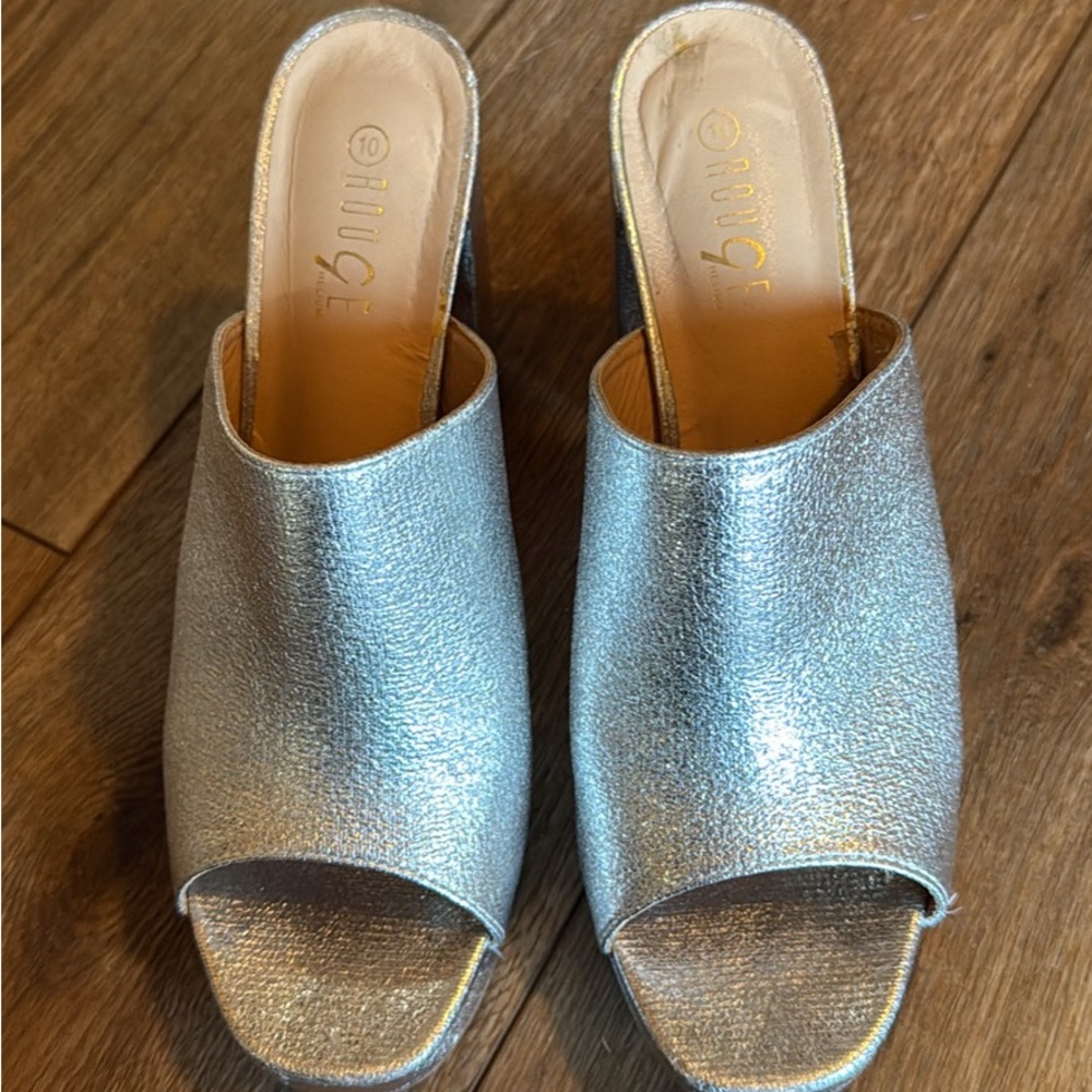 Women's Silver heels